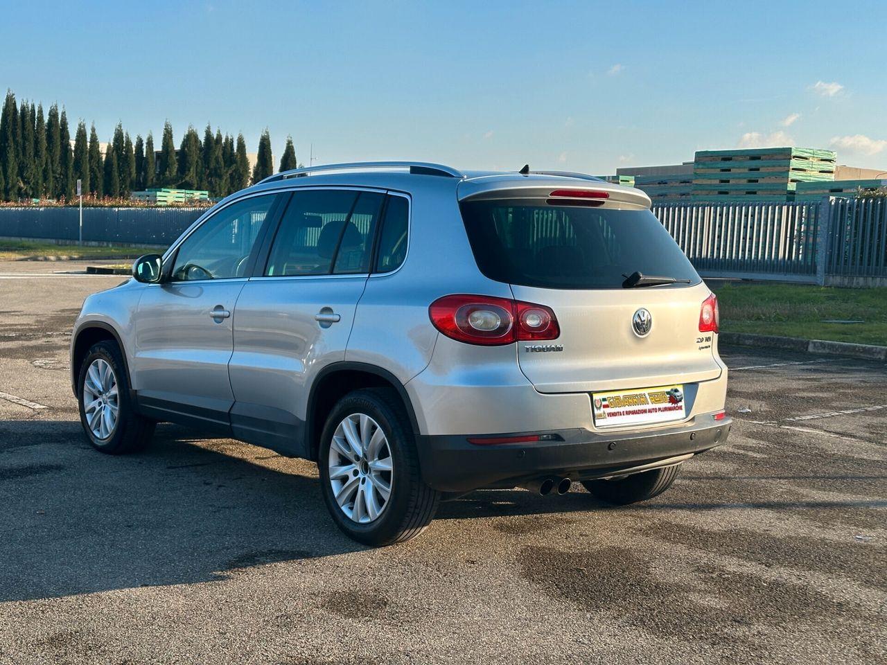 Volkswagen Tiguan 2011 — photo 7