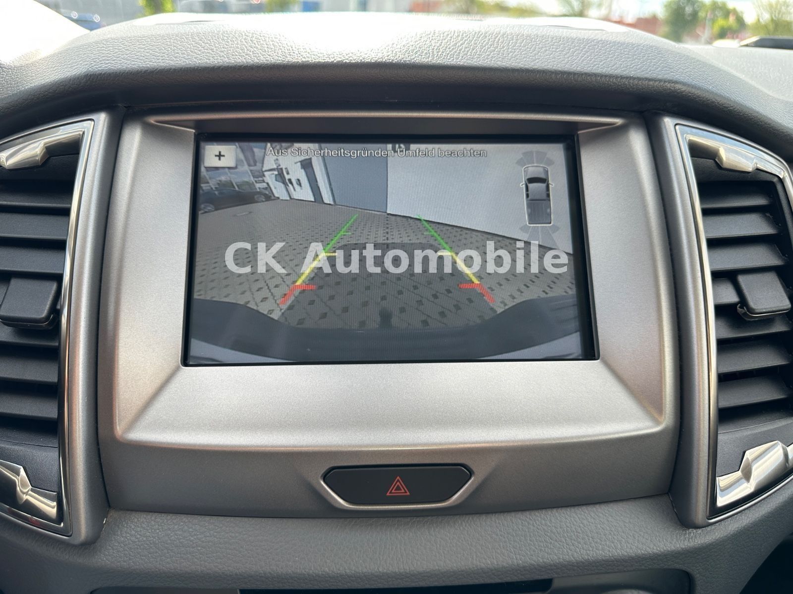 Fahrzeugabbildung Ford Ranger 3.2 TDCi Limited Extrakabine 4x4/Navi/AHK