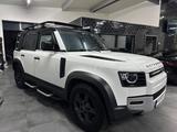 Land Rover Defender 110 - Land Rover Defender: Geländewagen