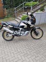 Honda XRV 750 Africa Twin  - HONDA AFRICA 750 TWIN