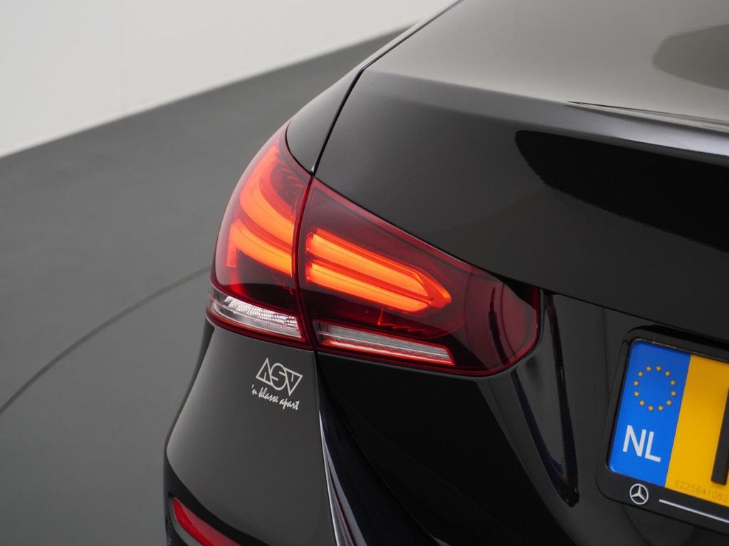 Mercedes-Benz A 180 Limousine Luxury Line | Achteruitrij kamer