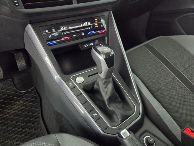 Polo 1.0 TSI Style DSG MATRIX APP ACC KAM