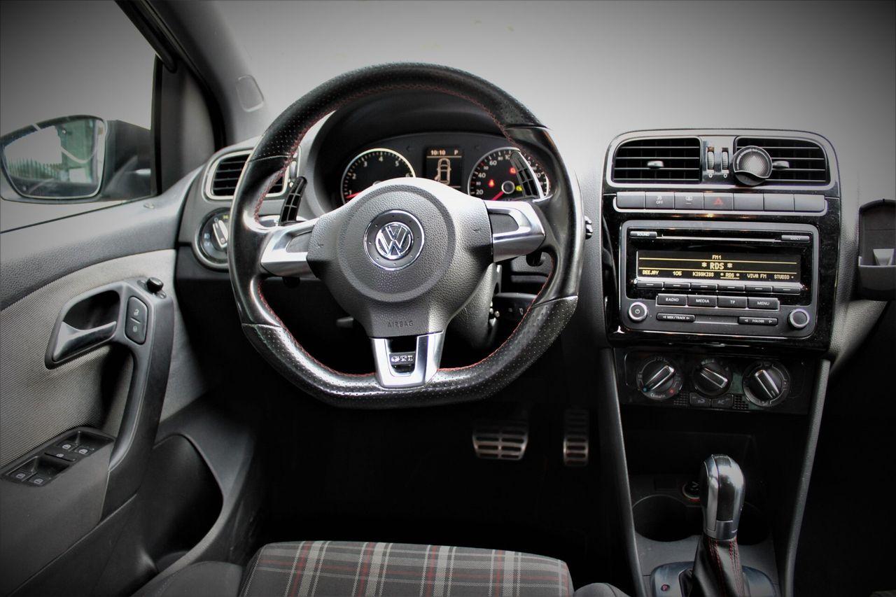 Volkswagen Polo 1.4 TSI 179ch - Palettes au volant - Climatisation - Sièges sport - Antibrouillard