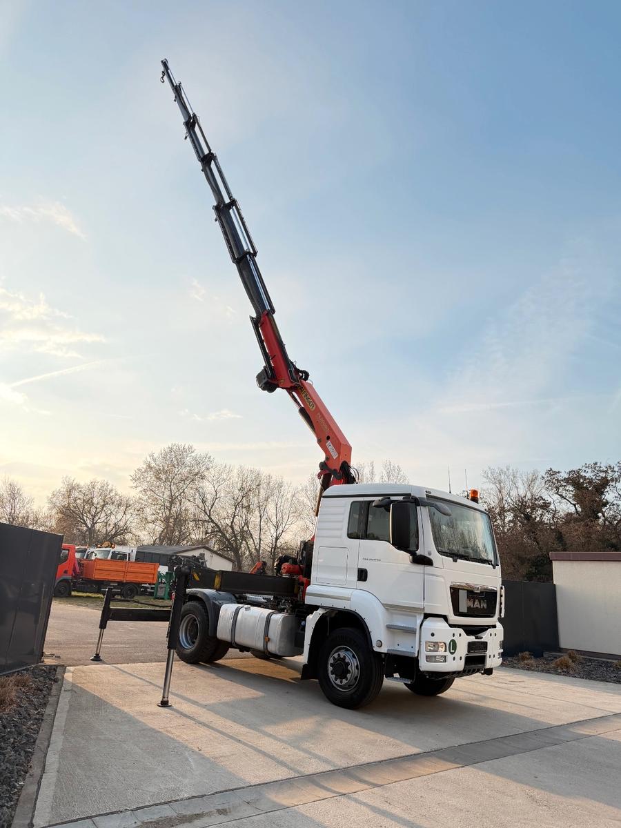 MAN TGS 18.440 4x4 Kran 21m Seilwinde Greifer Funk