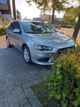 Mitsubishi lancer - Mitsubishi Lancer in Düsseldorf