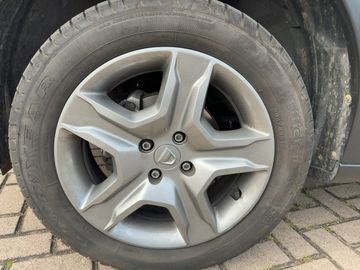 Dacia Sandero Stepway Prestige TCe 90 PS Navigationssy