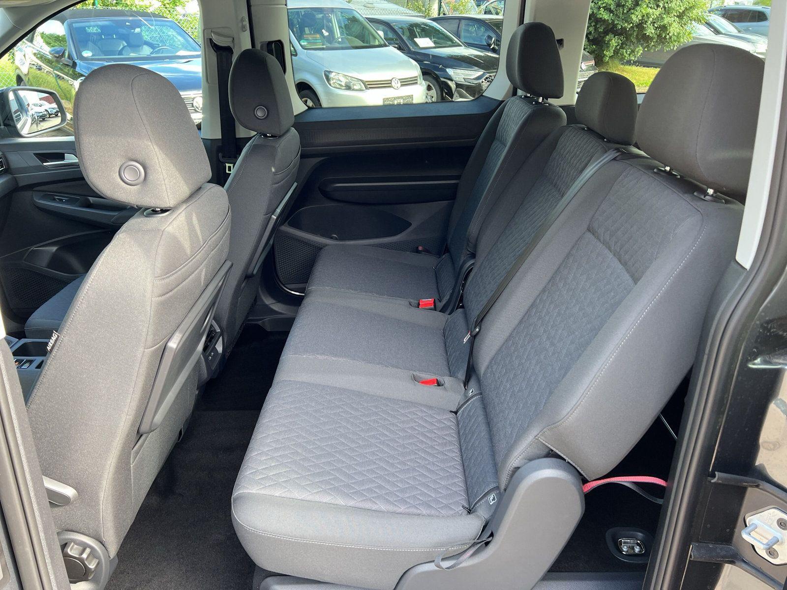 Volkswagen Caddy Maxi 2.0 TDI Life DSG+KAMERA+AHK+7-SITZER