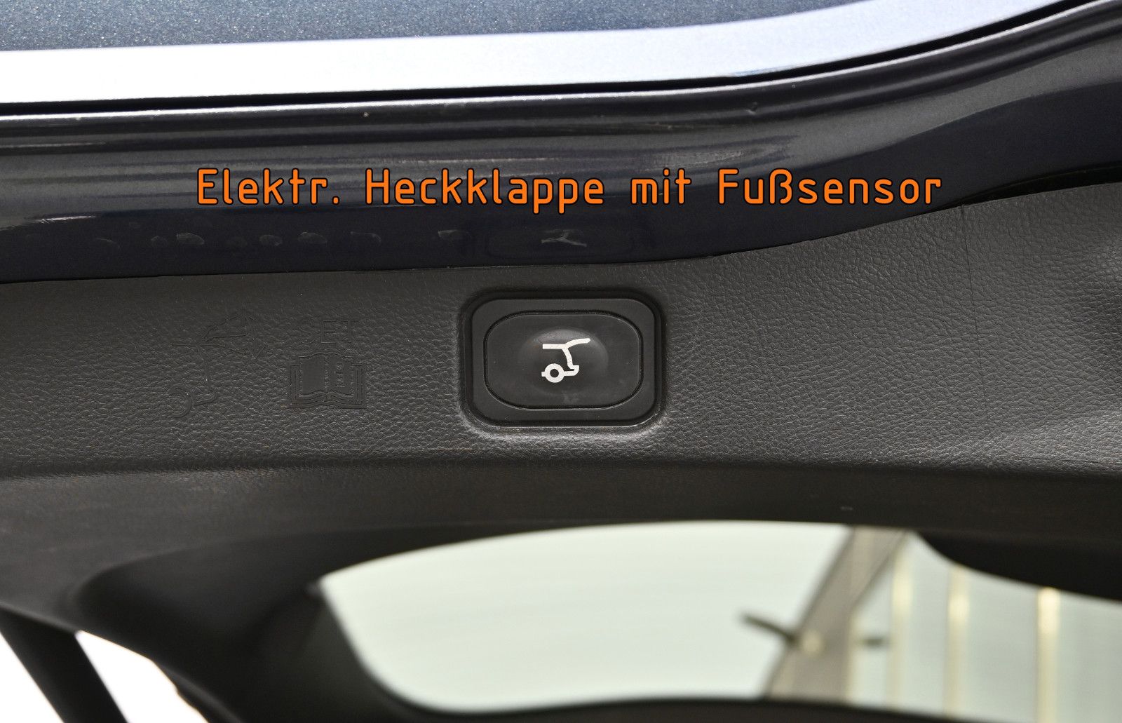 Fahrzeugabbildung Ford Galaxy 2.0 D AWD VIGNALE °ACC°AHK°PANO°STANDHEIZ