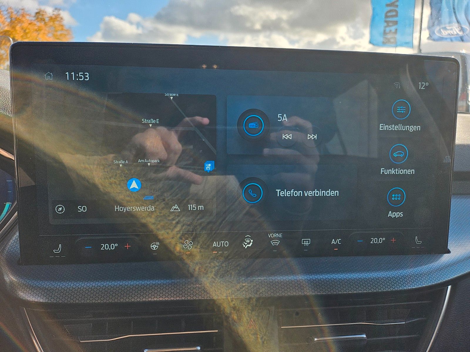 Fahrzeugabbildung Ford Focus Turnier Active X