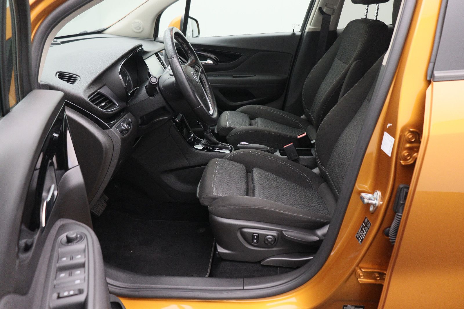 Fahrzeugabbildung Opel Mokka X 1.4 Automatik ON