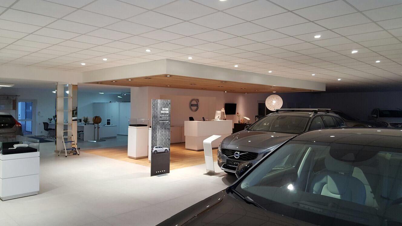 showroom-image-bottom
