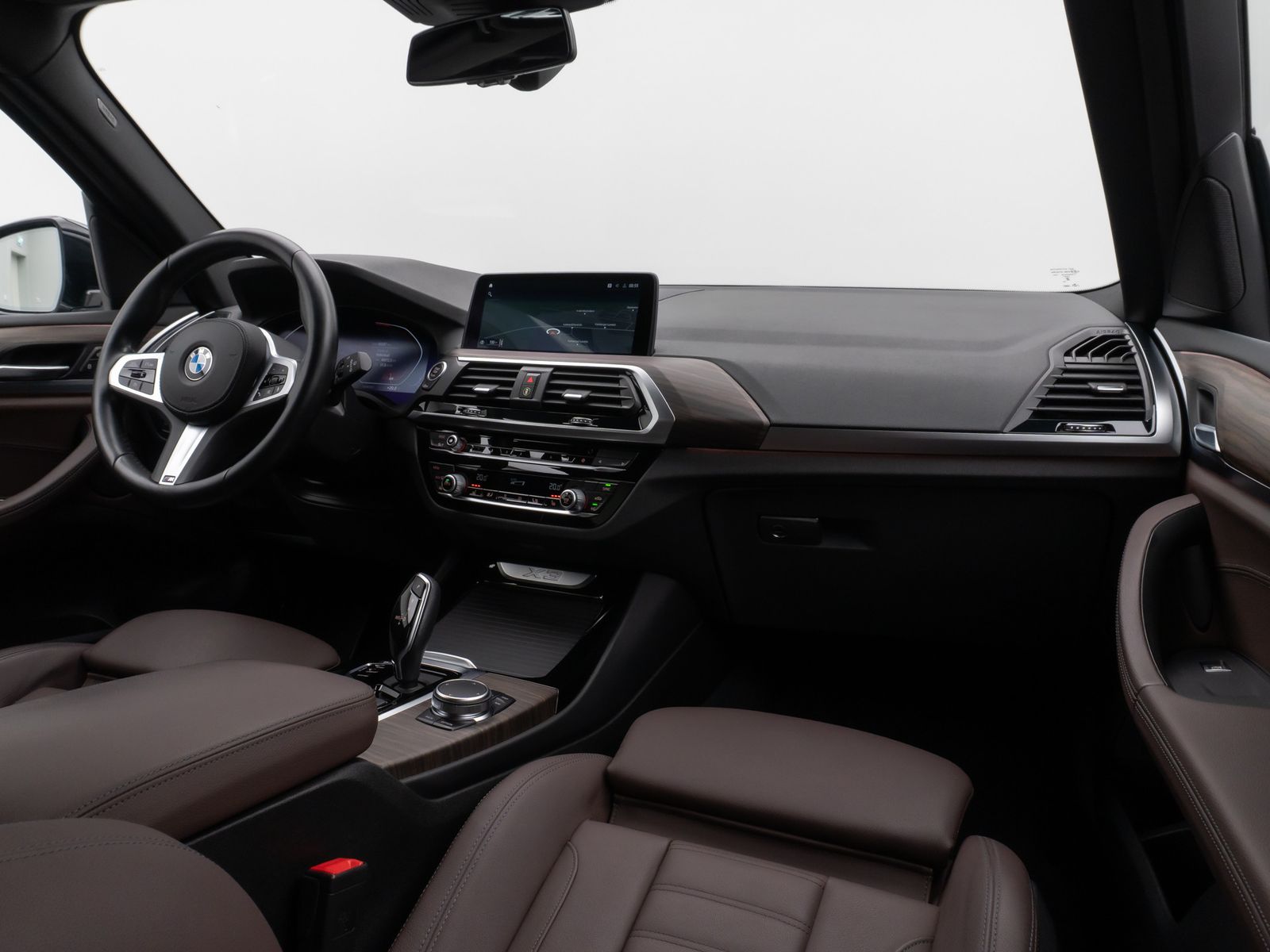 Fahrzeugabbildung BMW X3 xD20d xLine 360°HUD DAB HiFi Alarm Komfort