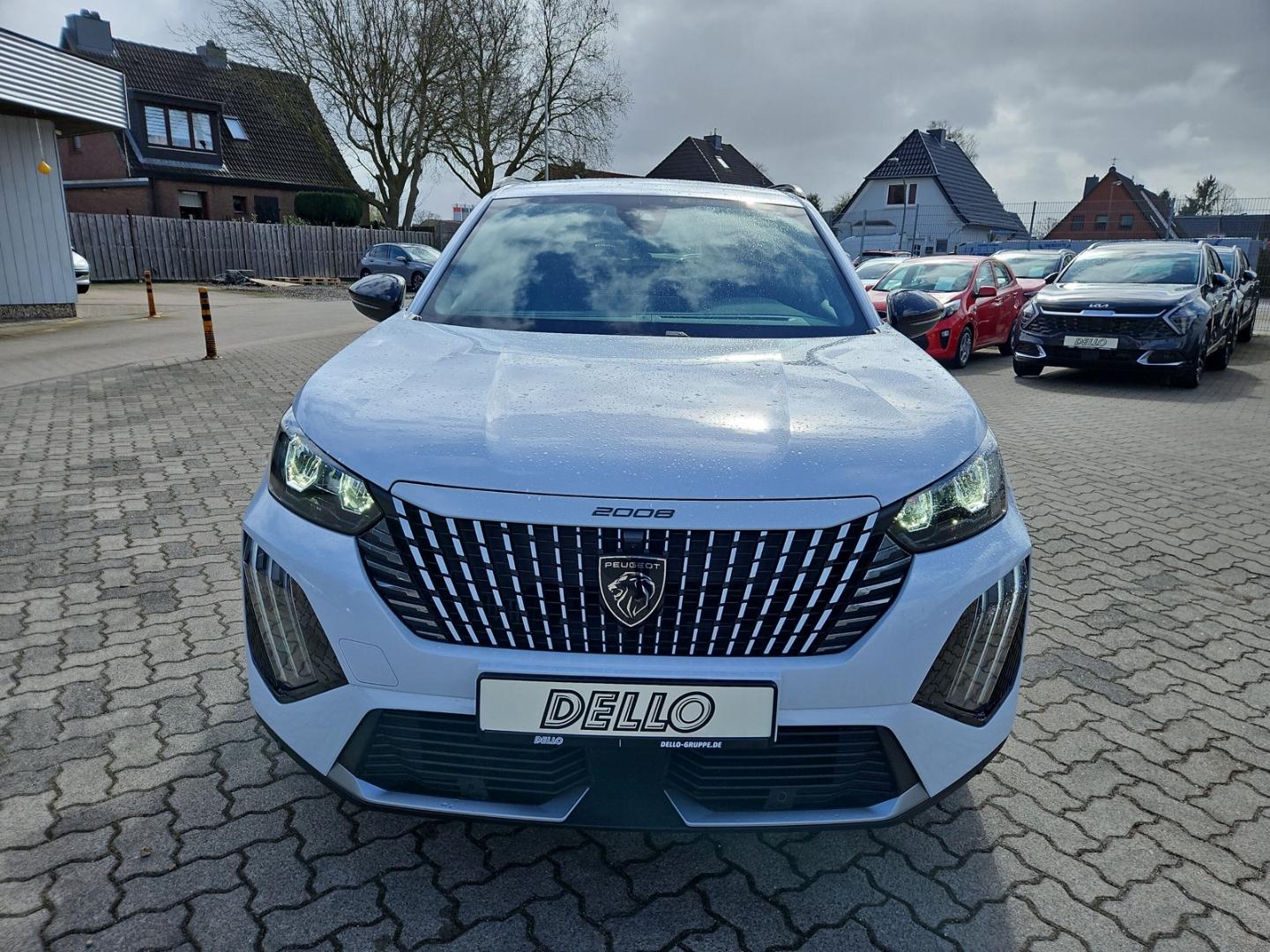 Peugeot 2008 1.2 Hybrid 145 Allure Apple CarPlay Sitzhei