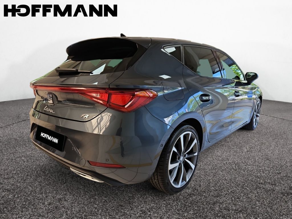 Fahrzeugabbildung SEAT Leon 1.5 eTSI ACT OPF DSG FR