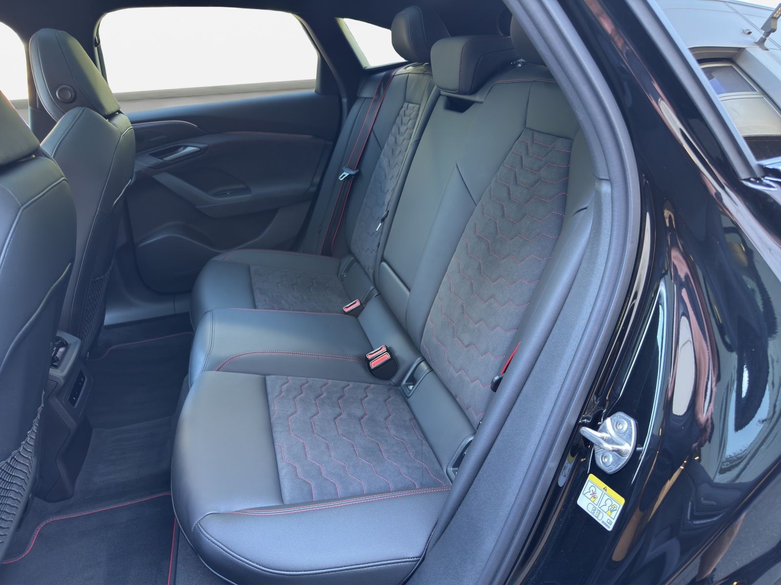 Audi A6 e-tron - Bild 17