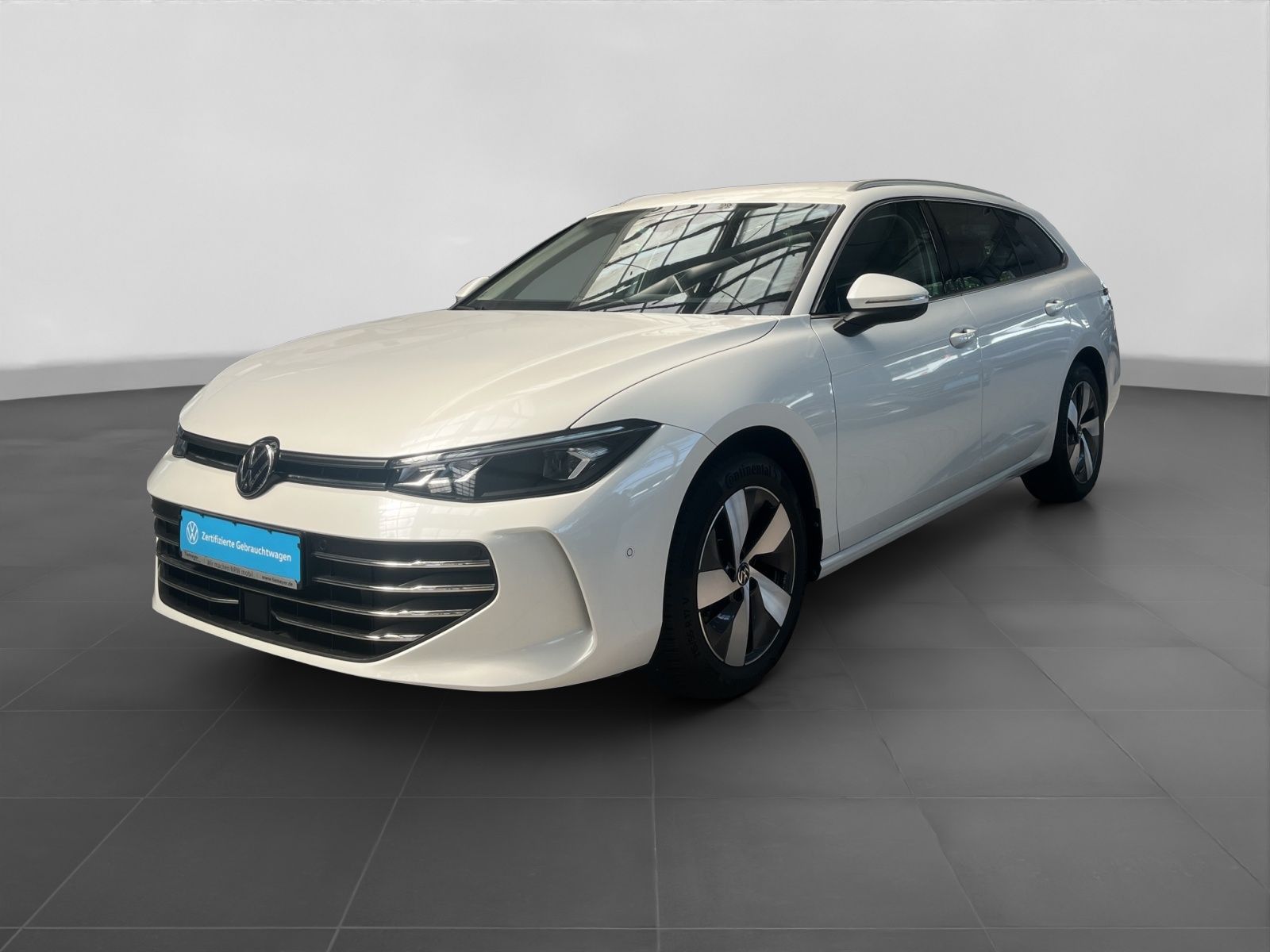 Volkswagen Passat Variant - Bild 2