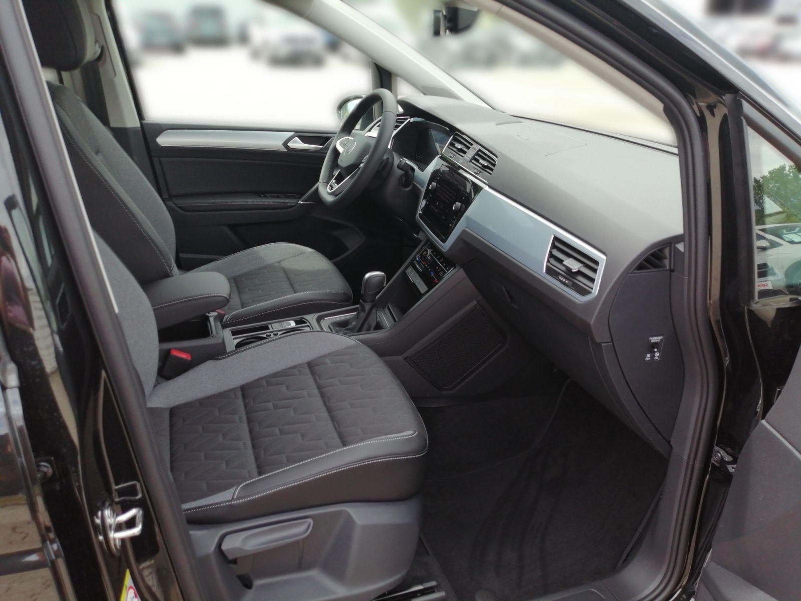 Volkswagen Touran Energy 1.5TSI DSG / 7-Sitze, CarPlay, ACC