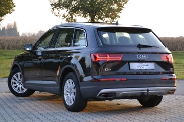 Audi Q7 - 10