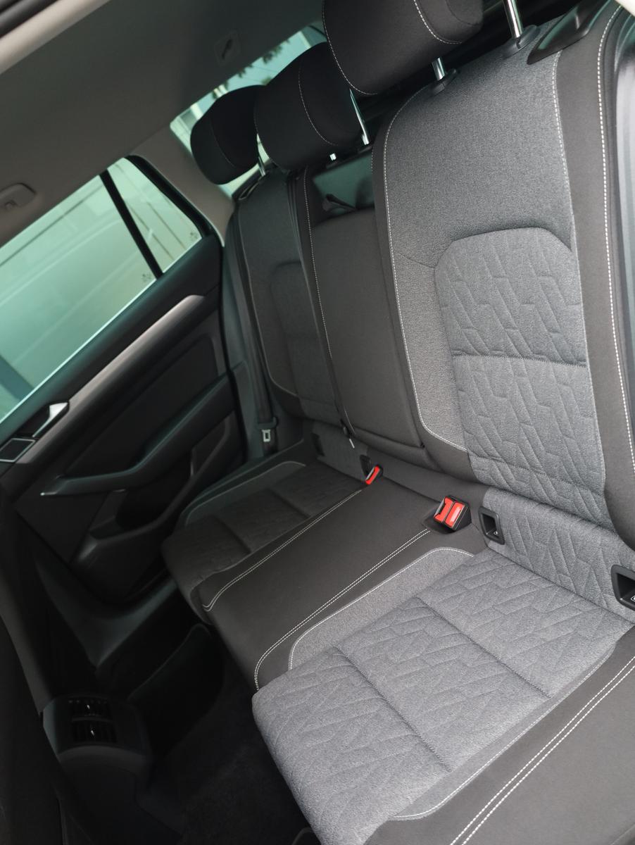 Volkswagen Passat Business 1.5TSI*ACC*PDC*NAVI*LED*, миниатюра 12