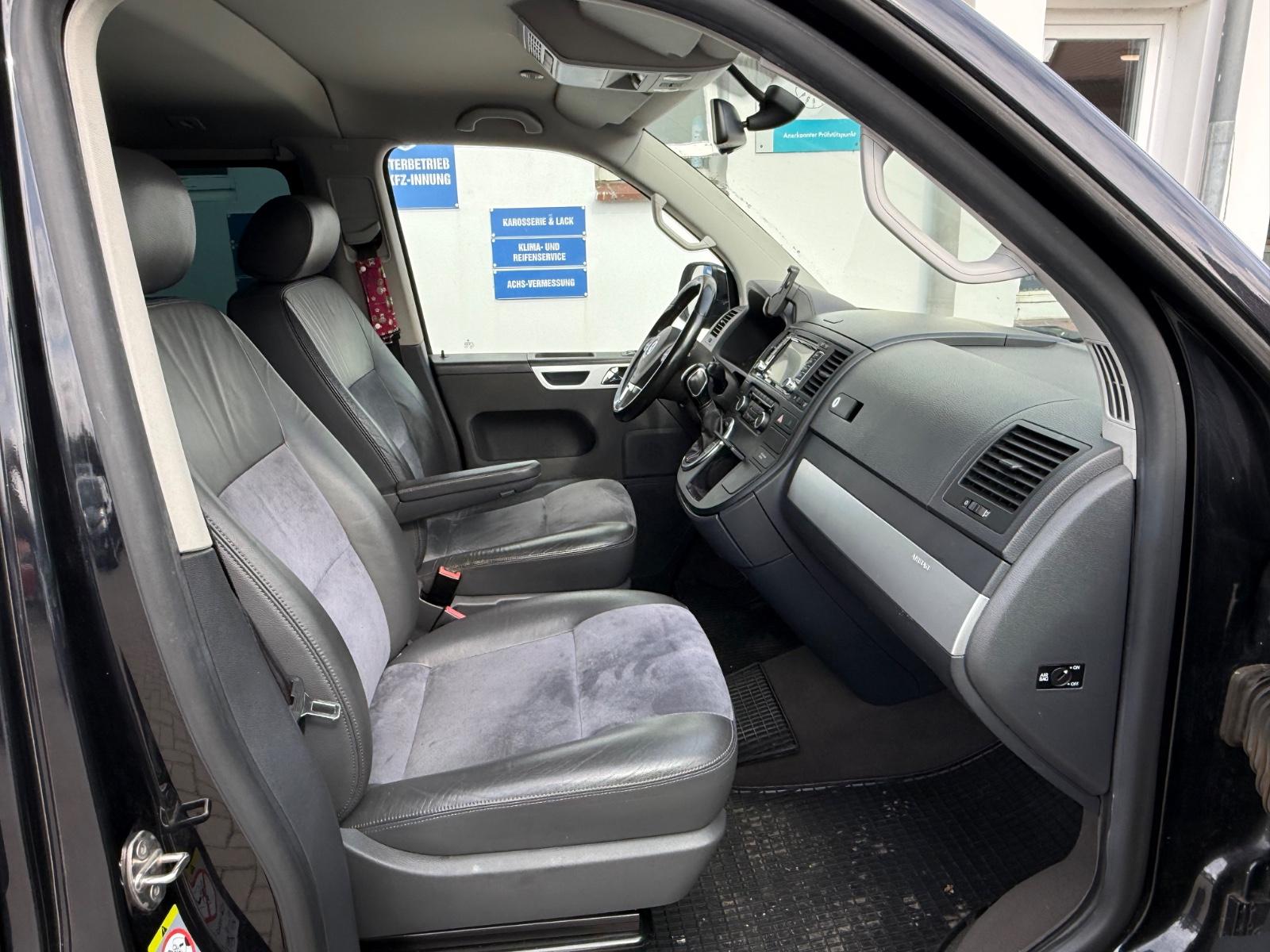 Volkswagen T5 Multivan 2.0 180ch DSG 4Motion 7 places Dynaudio Chauffage stationnaire Caméra