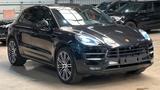Porsche Macan Turbo mit Performance Paket - Porsche Macan: Turbo