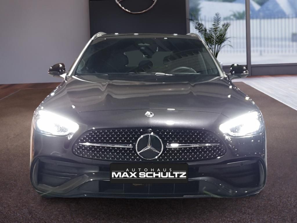 Fahrzeugabbildung Mercedes-Benz C 220 d 4M T AMG*AHK*Pano-Dach*360°*Night*Distro