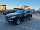 BMW X3 xDrive30i Luxury Line - BMW X3: Luxury Line