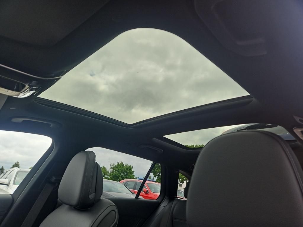Fahrzeugabbildung Mercedes-Benz C 220 d 4M All-Terrain +DIGITAL+AHK+PANO+ASSISTE