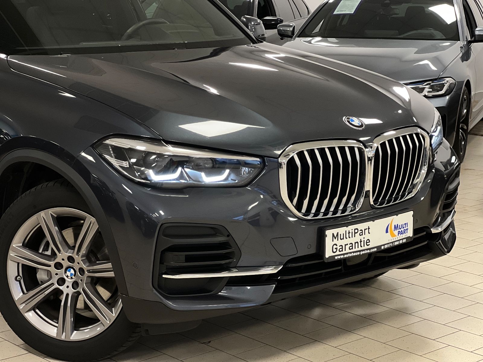 BMW X5 xDrive 30d SAG Park&DriveAss AHK Panor KeyLes foto 4