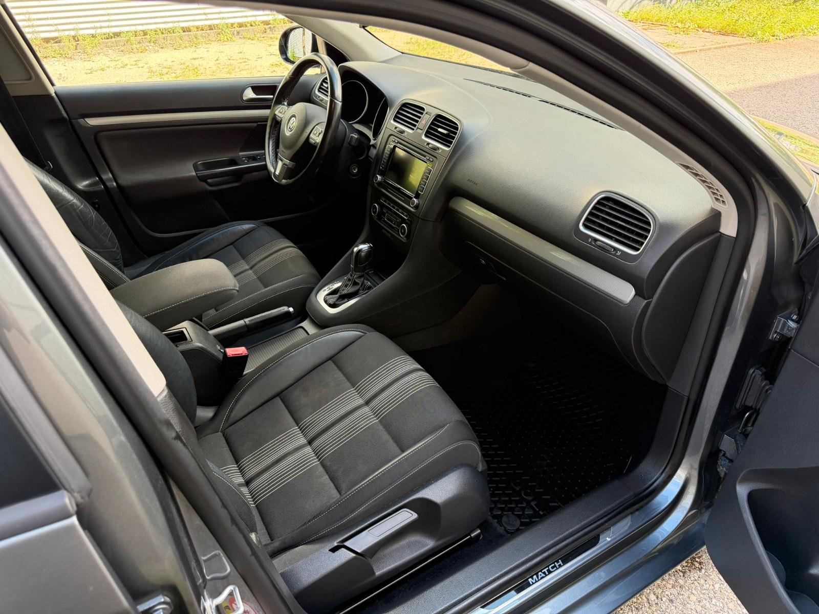 Volkswagen Golf 2012 — photo 8
