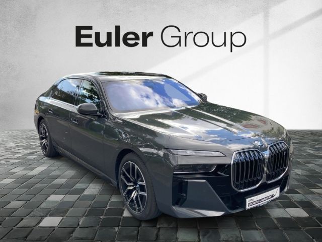 BMW i7 xDrive 60 185k M-Sport Sky Kristall Exper foto 5