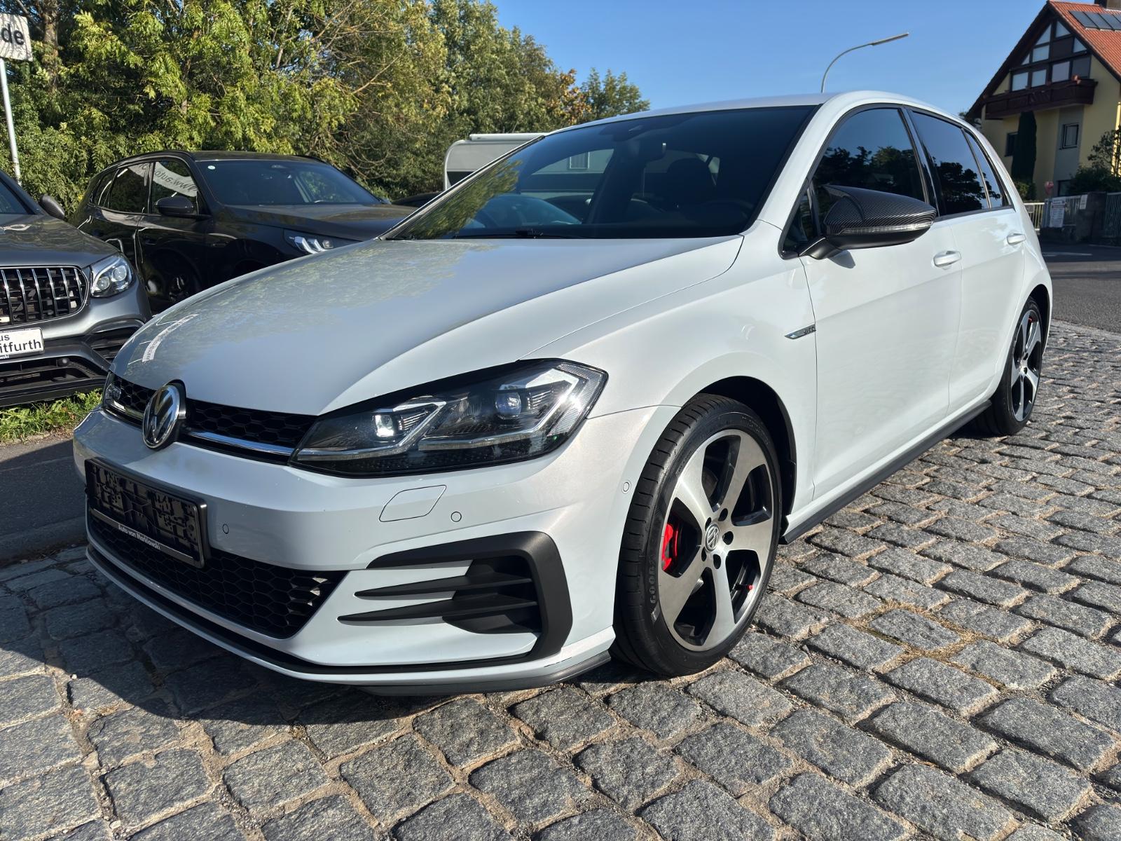Volkswagen Golf VII 2.0 TDI GTD ACC Discover Pro AID StdHz