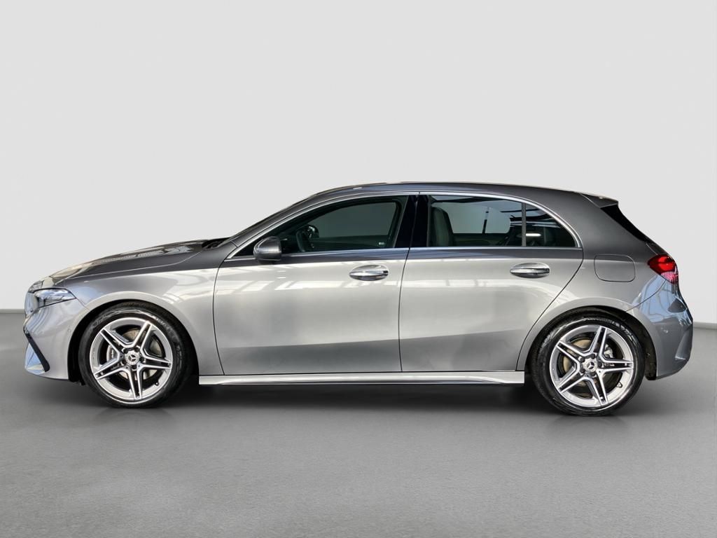 Fahrzeugabbildung Mercedes-Benz A 200 d AMG Line*Kamera*KEYLESS-GO*LED