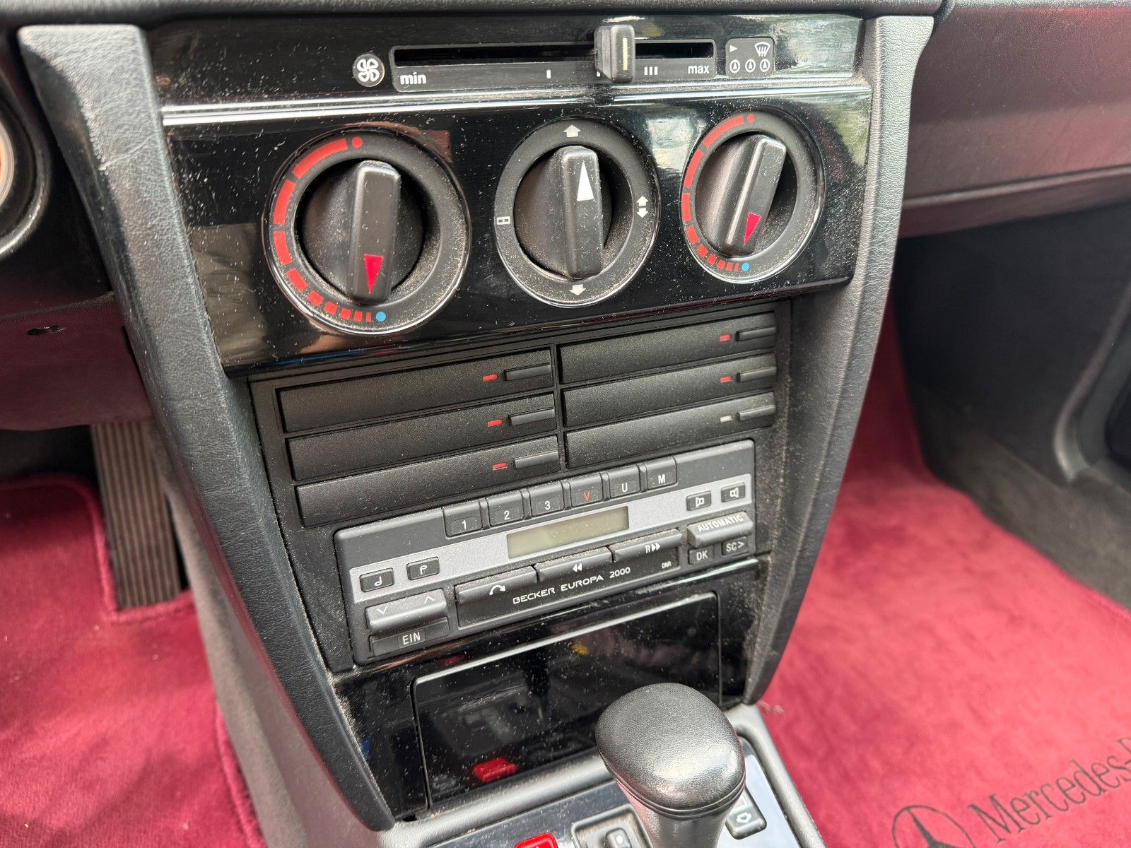 Fahrzeugabbildung Mercedes-Benz 190E 1.8