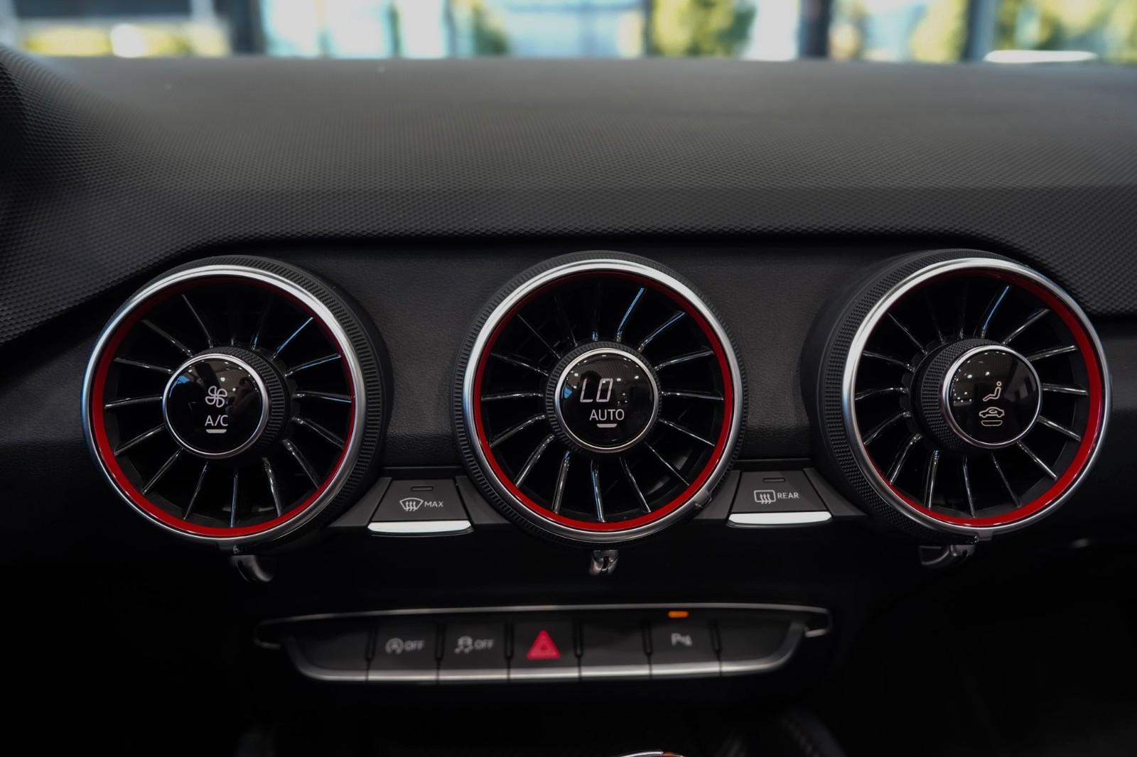Audi TT RS Road. qu*NARDO-GRAU*CARBON*B&O*NAPPA*1.HD