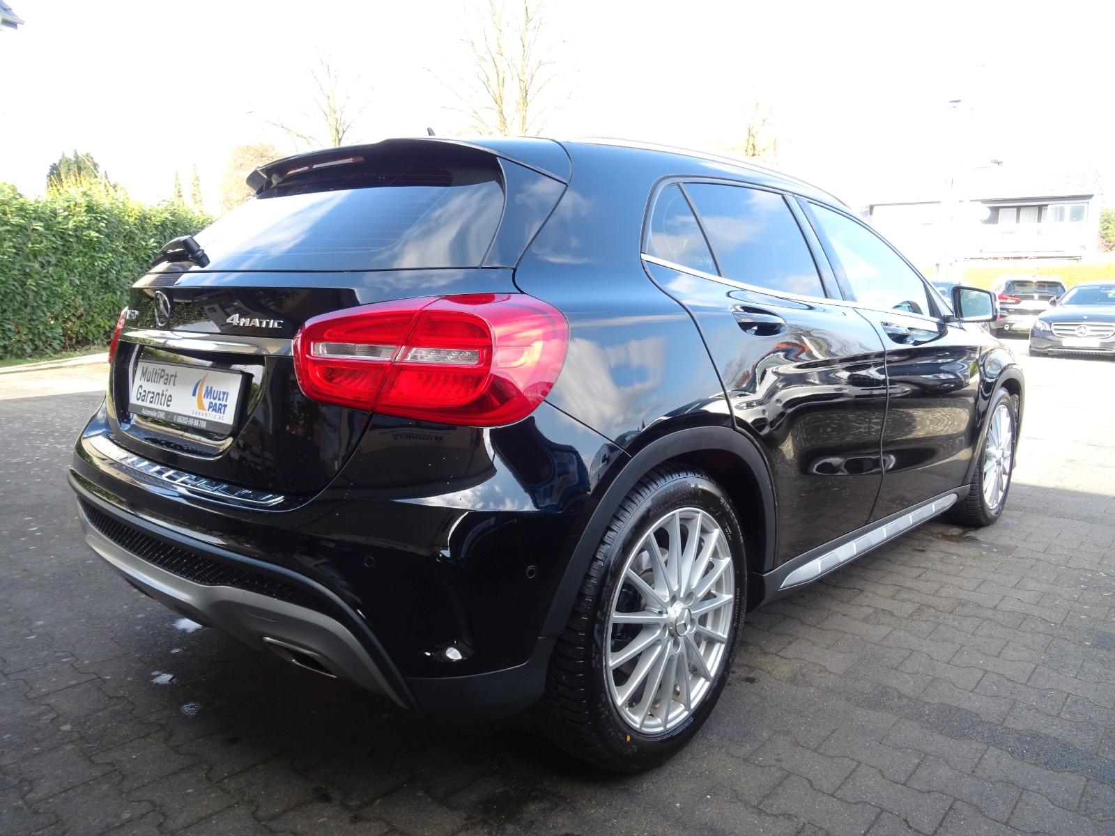 Mercedes-Benz GLA 250 4Matic AMG 2. HAND LED NAVI KAMERA LEDER