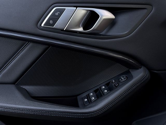 Foto Nummer 15: BMW 218d