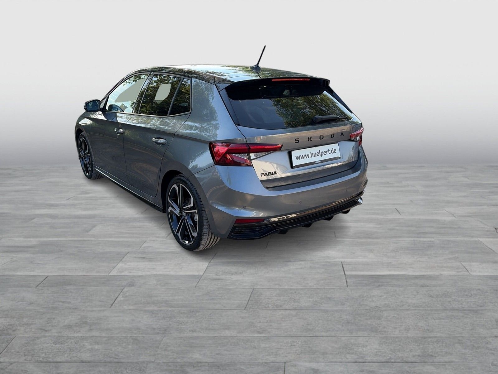 Skoda Fabia 1.5 MONTE CARLO KAMERA ALU18" NAVI LED imagem 2