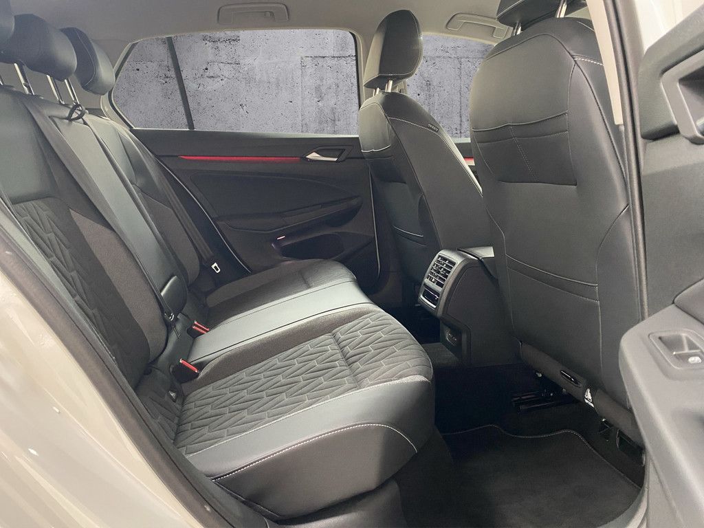 Volkswagen Golf - Bild 12