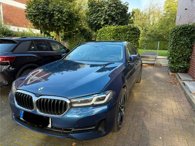 BMW 520D Business / Bowers / Leder / Head Up