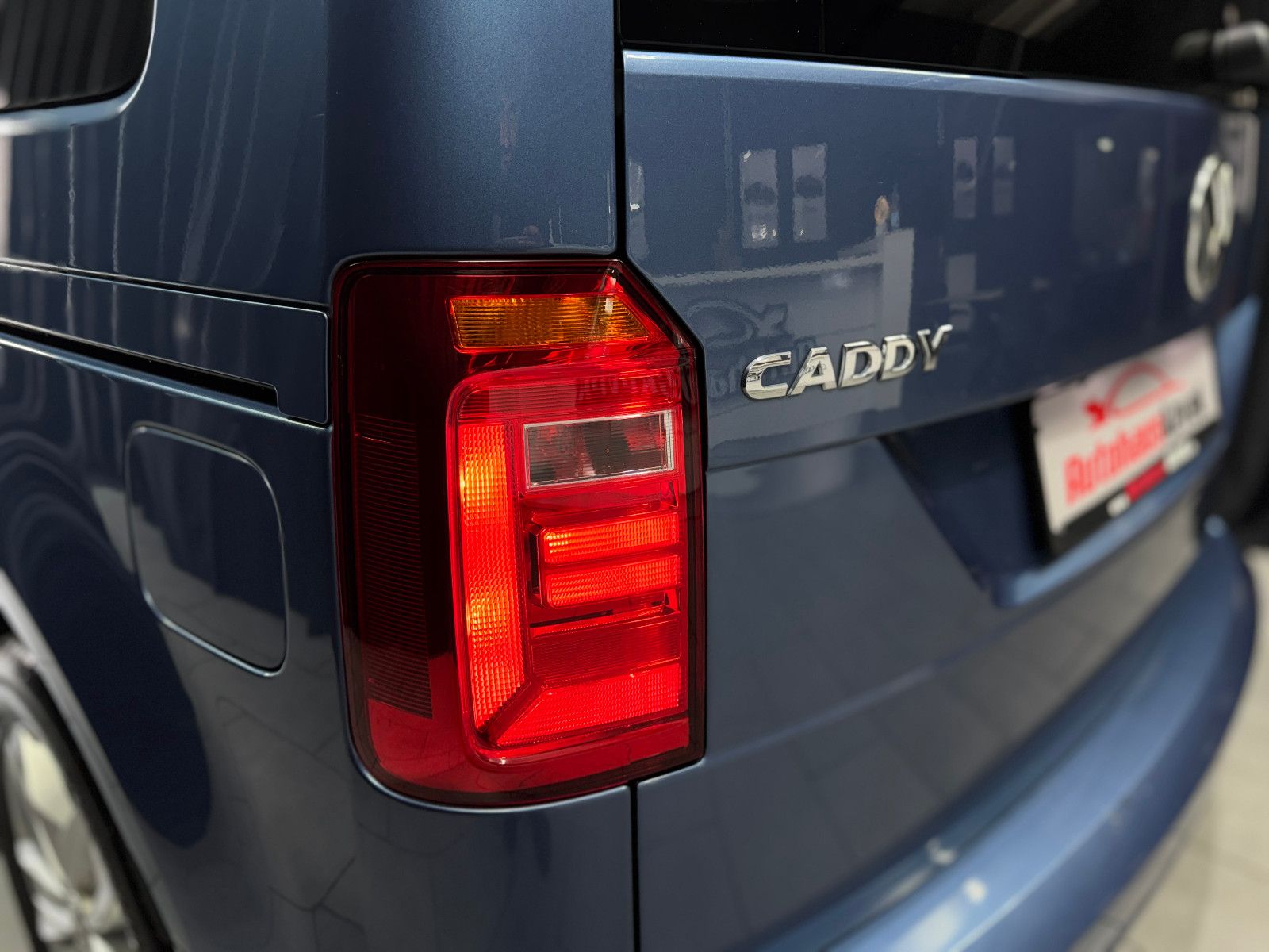 Fahrzeugabbildung Volkswagen Caddy PKW Comfortline BMT 1.4 TSI|NAVI|PDC|