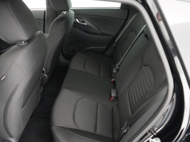 i30cw FACELIFT T-GDI ADVANTAGE DCT+VOLL LED+NAVI