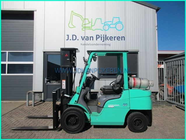 Mitsubishi FG35NT 3500kg triplex4.7m+freelift+shift 2014