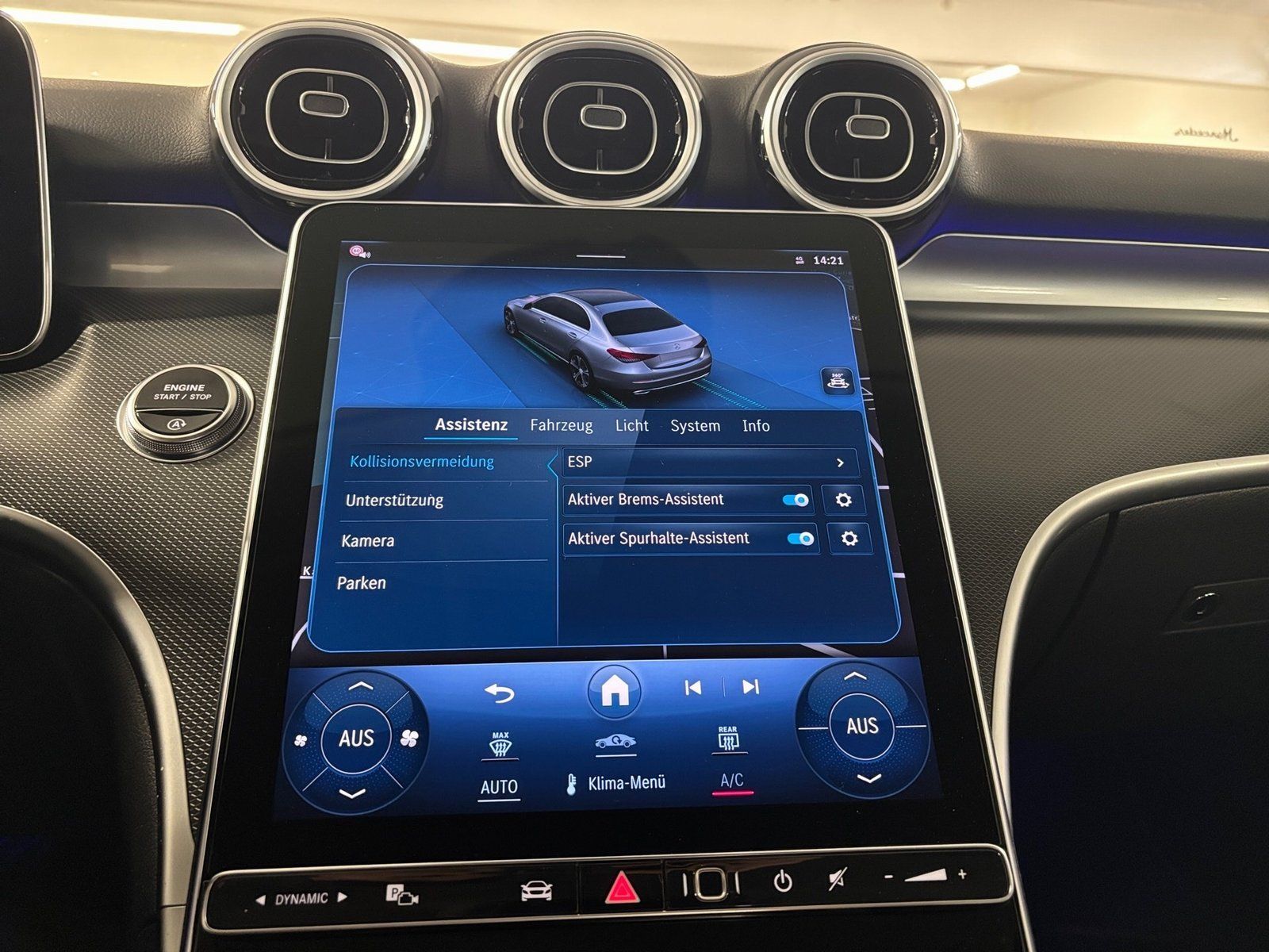 Fahrzeugabbildung Mercedes-Benz C 180 Avantgarde *360°*LED*CarPlay*Ambiente*SHZ*