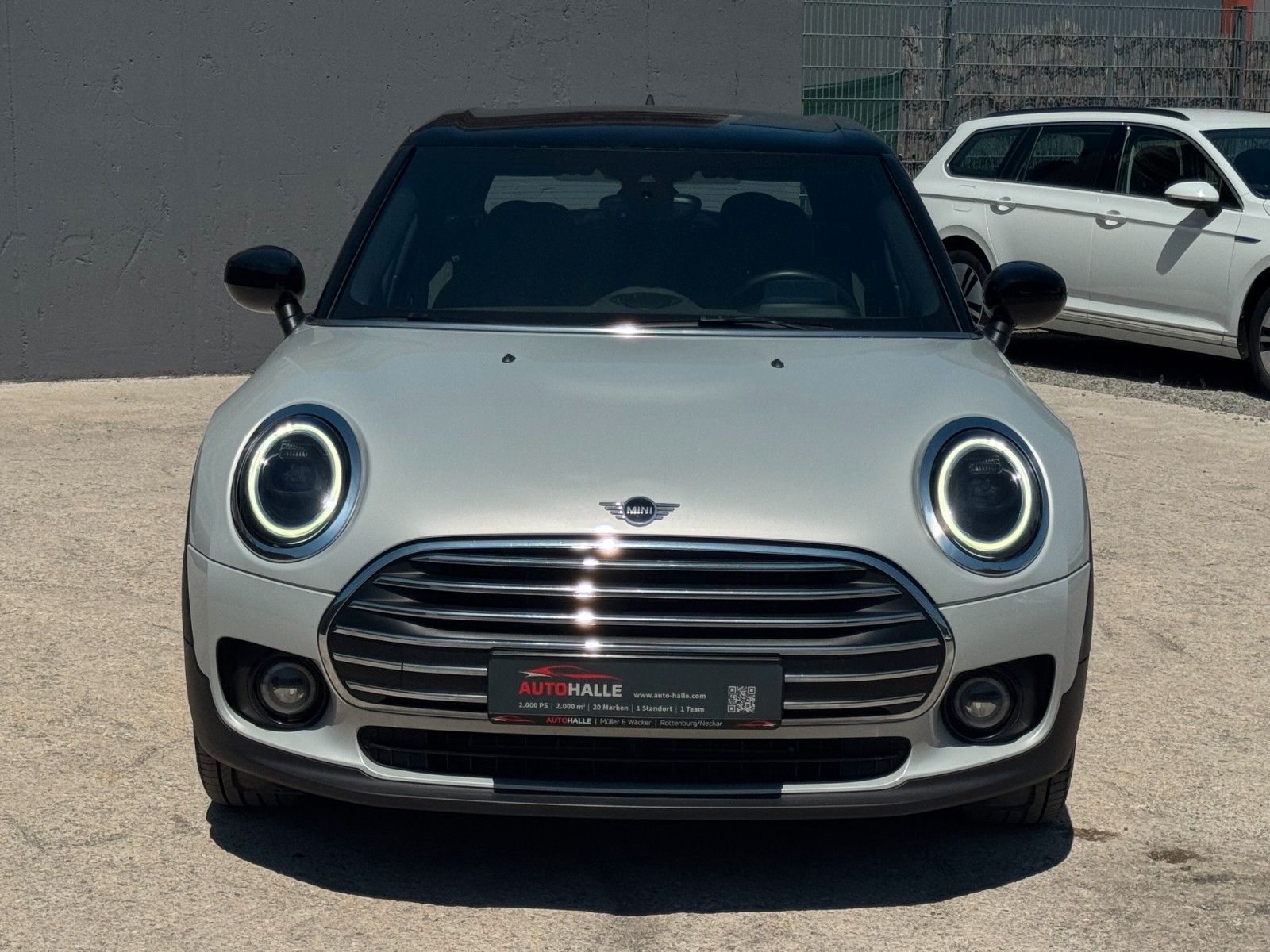 Fahrzeugabbildung MINI Cooper Clubman Classic Trim Klima SHZ PDC CAM