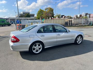 Mercedes E 320 - 6