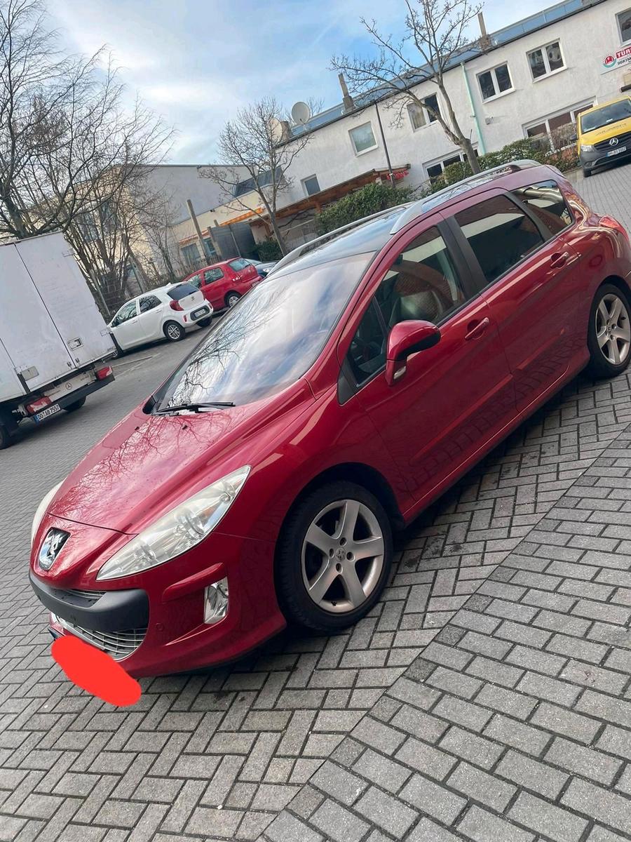 Peugeot 308 2010 — photo 6