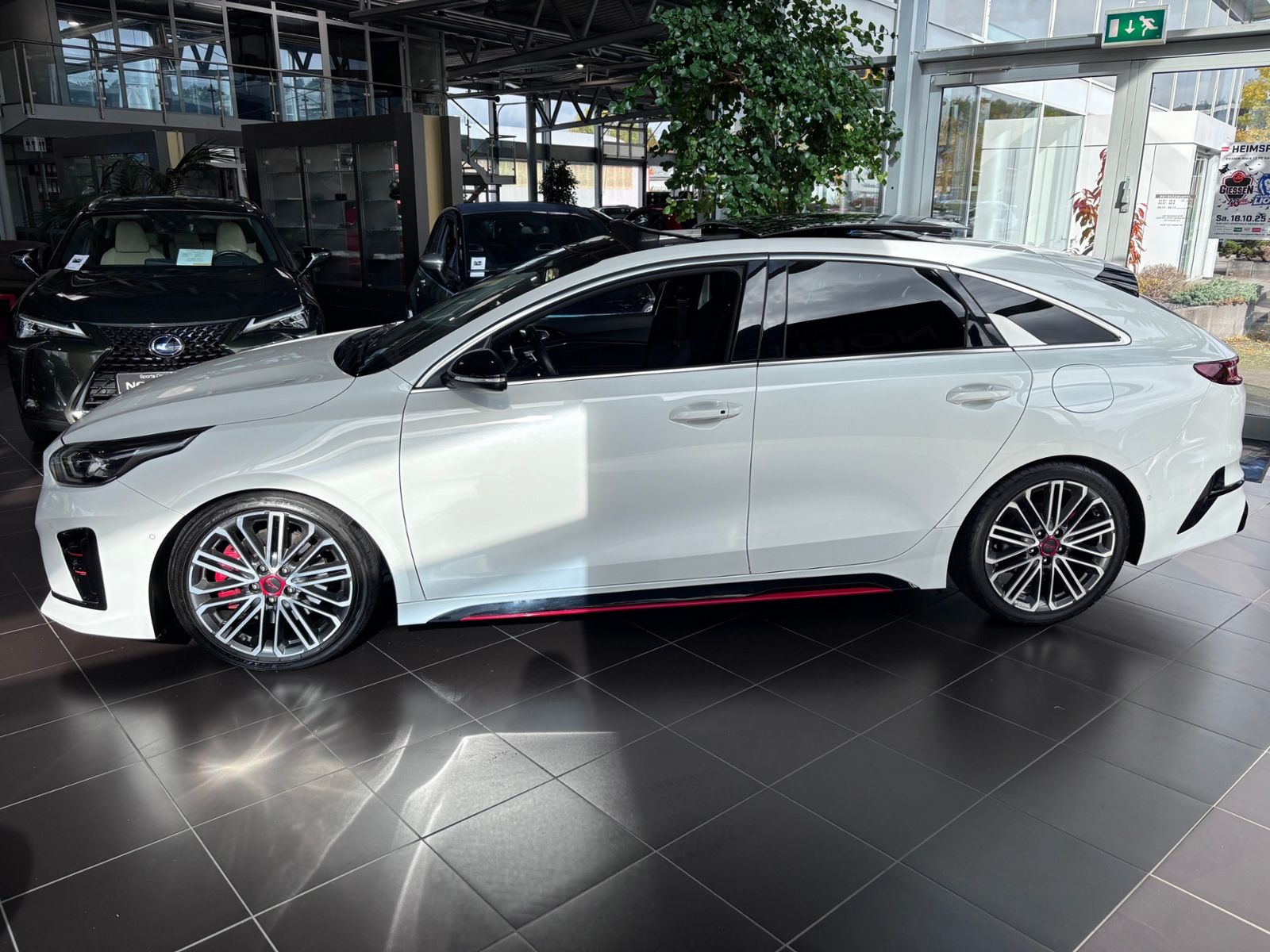 Fahrzeugabbildung Kia ProCeed GT KLIMA LED NAVI ALU PANO