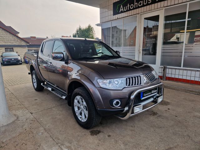 Mitsubishi L200 Intense Doppelkabine 4WD Klima AHK MFL