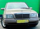 Mercedes-Benz C 220 W202, Klimaanlage, H-Zulassung - Mercedes-Benz C 220 mit Benzin-Antrieb